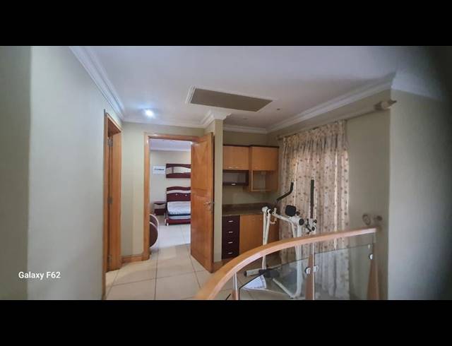 4 BEDROOM HOUSE FOR SALE IN ALOE RIDGE
